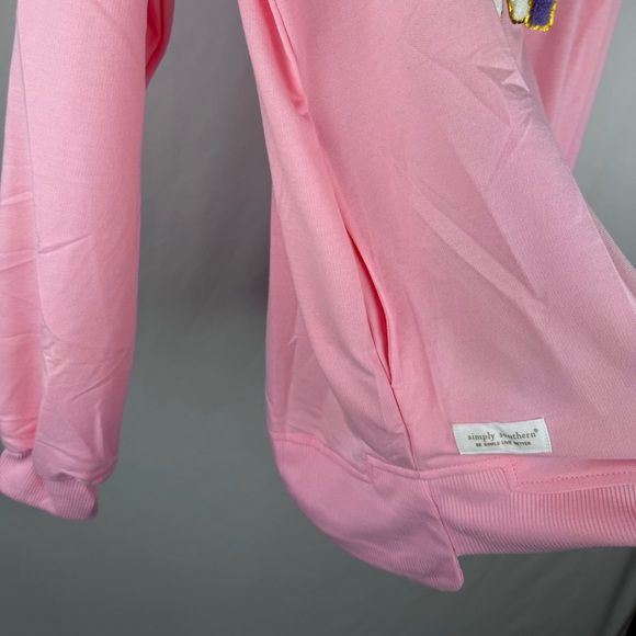 NWT - Women’s Simply Southern Yay For Vacay Sweatshirt - Size Large - Pink - Picture 4 of 6